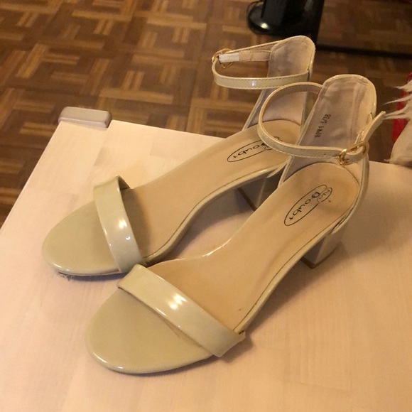 Nude Strappy Sandals with Block Heel - Picture 3 of 5